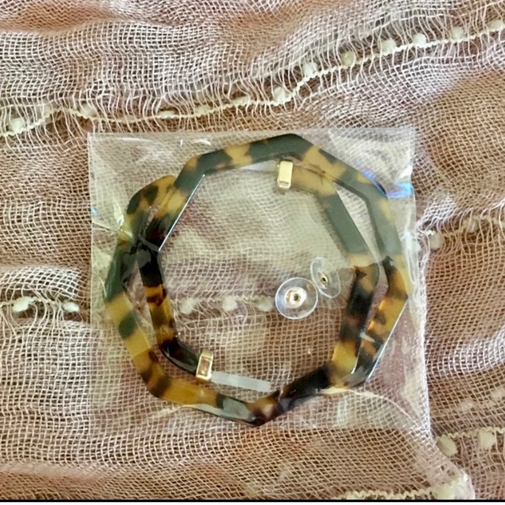 Brand New in Bag Tortoise Shell Hoop Earrings - Picture 7 of 7
